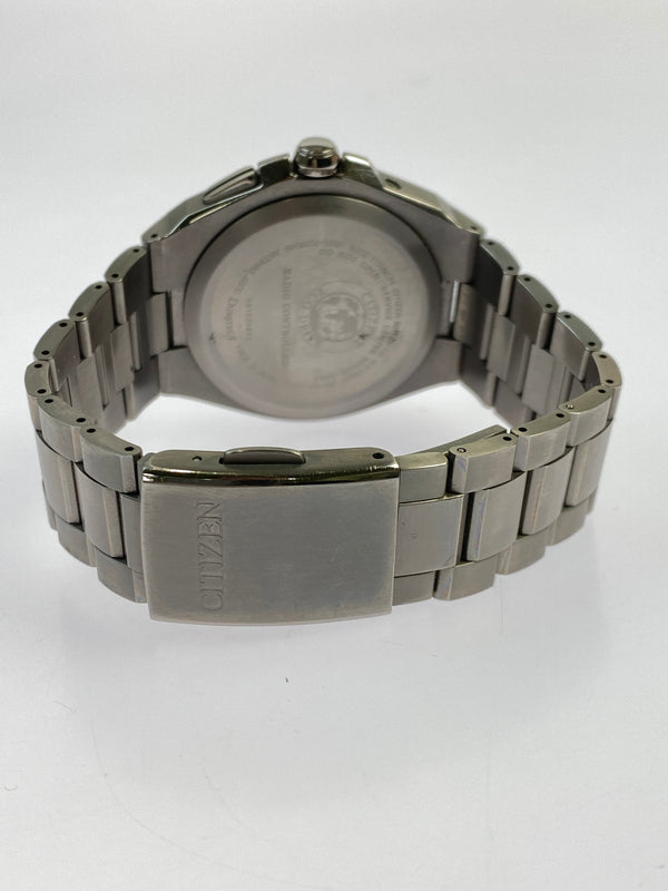 【中古品】【メンズ】 CITIZEN シチズン アテッサエコドライブ アナログ ソーラー腕時計 H145-TO18548メンズ ウォッチ 197-260627-hu-08-min カラー：シルバー/ブラック 万代Net店