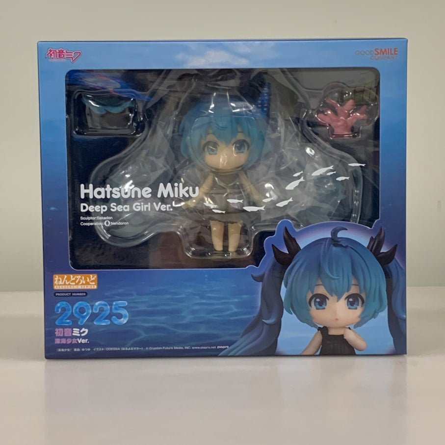 【中古品】 ねんどろいど 初音ミク 深海少女Ver. フィギュア グッドスマイルカンパニー 053-260706-em-02-min 万代Net店
