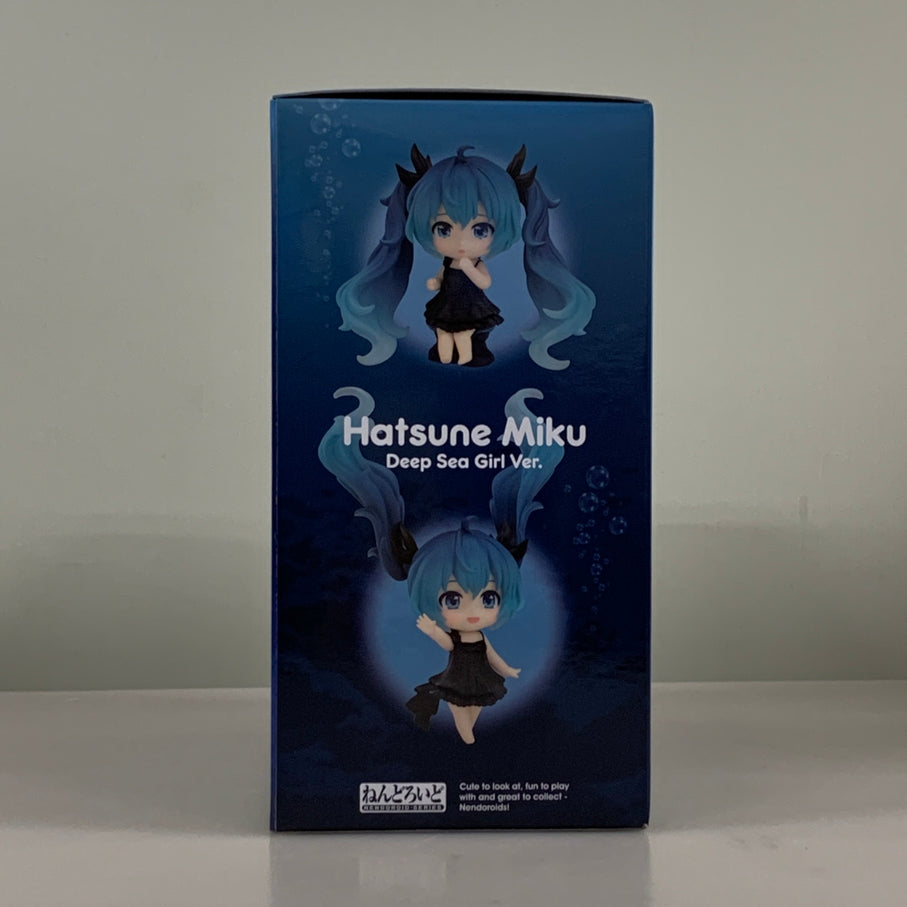 【中古品】 ねんどろいど 初音ミク 深海少女Ver. フィギュア グッドスマイルカンパニー 053-260706-em-02-min 万代Net店