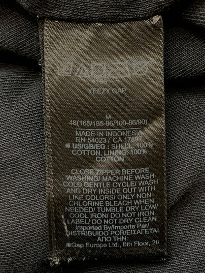 【中古品】【メンズ】 YEEZY GAP イージーギャップ 537322-01-1 ZIP UP HOODIE ジップアップフーディ 142-260630-zi-11-min サイズ：M カラー：ブラック 万代Net店