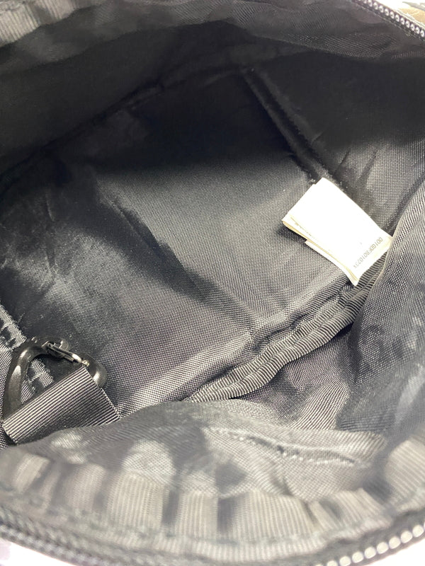 【中古品】【メンズ】 A BATHING APE アベイシングエイプ 1ST CAMO WAIST BAG ファースト カモ ウエスト バッグ 001GDF801023X メンズ ボディバッグ ウエストポーチ 188-260702-hu-09-min カラー：グリーン系（カモ） 万代Net店