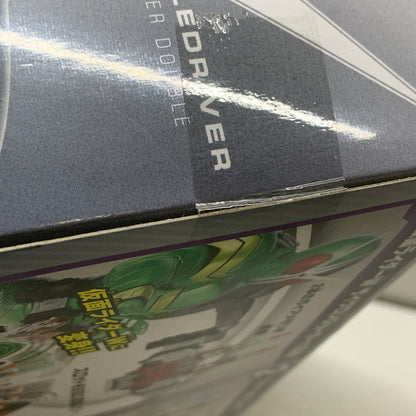【中古美品】 バンダイ 変身ベルト ver.20th DXダブルドライバー 仮面ライダー おもちゃ 特撮 042-260703-em-04-min 万代Net店
