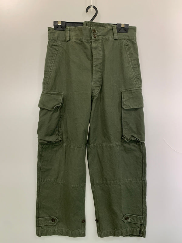 【中古品】【メンズ】 FRENCH ARMY フレンチアーミー M-47 ”前期型" CARGO PANT カーゴパンツ 157-260630-zi-17-min サイズ：不明 カラー：グリーンカーキ 万代Net店