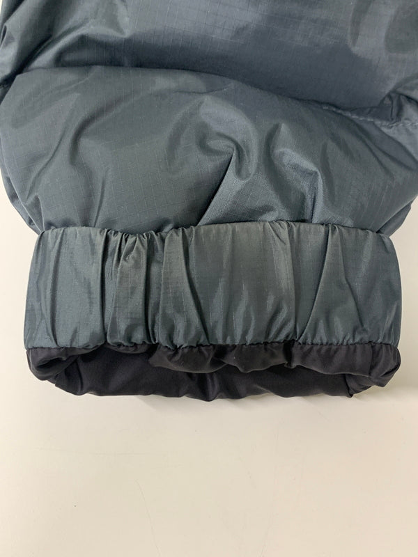 【中古品】【メンズ】 NANGA ナンガ × URBAN RESEARCH DOORS AURORA DOWN JKT DR07-17H701 アーバンリサーチドアーズ別注 オーロラダウンジャケット アウター 144-260701-yn-21-min サイズ：S カラー：グレー 万代Net店