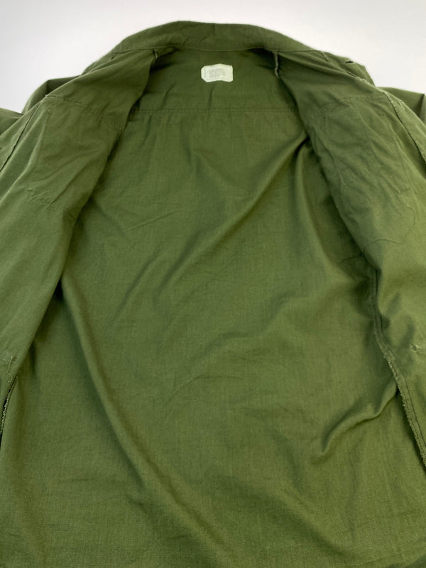 【中古品】【メンズ】 U.S.ARMY アメリカ陸軍 JUNGLE FATIGUE JACKET 8405-935-4703 1970年製 ジャングルファティーグジャケット アウター 146-260701-yn-30-min サイズ：X-SMALL-REGULAR カラー：オリーブグリーン 万代Net店