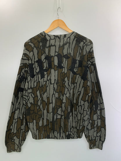 【中古品】【メンズ】 SUPREME シュプリーム OLD ENGLISH PRINTED SWEATER CAMO セーター 149-260630-zi-10-min サイズ：M カラー：カーキ系 万代Net店