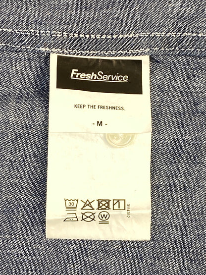 【中古品】【メンズ】 FRESHSERVICE フレッシュサービス LIGHT DENIM SHIRT ライト デニム シャツ FSC252-50046 メンズ 半袖シャツ 140-260703-hu-04-min サイズ：M カラー：インディゴ 万代Net店