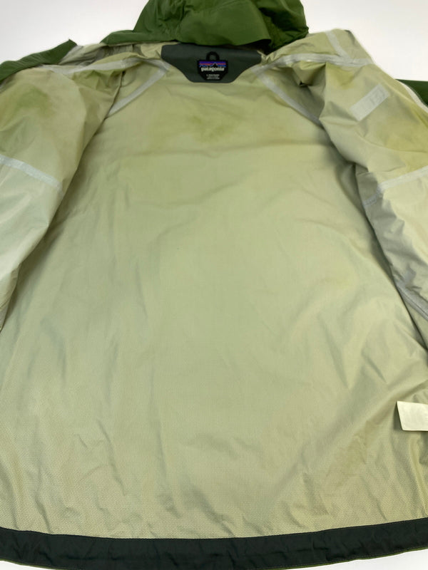 【中古品】【メンズ】 PATAGONIA パタゴニア 17年製 トレントシェルジャケット 83802 メンズ アウター 144-260706-KS-02-min サイズ：L カラー：グリーン 万代Net店