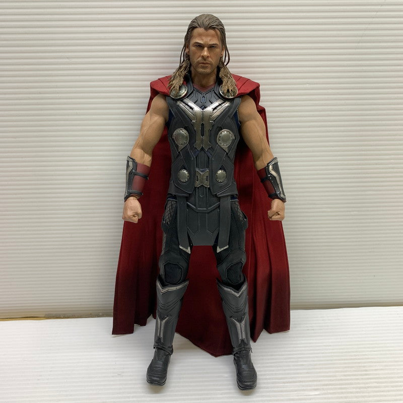 【中古品】 HOTTOYS　ソー 「アベンジャーズ/エイジ・オブ・ウルトロン」 ムービー・マスターピース 055-260212-SH-02-min 万代Net店
