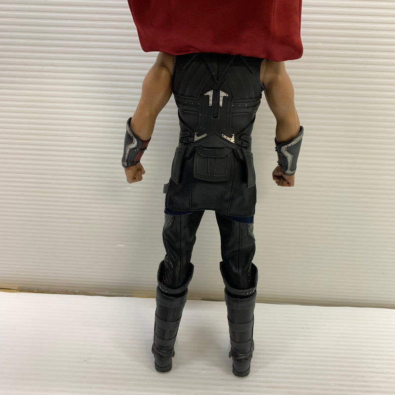 【中古品】 HOTTOYS　ソー 「アベンジャーズ/エイジ・オブ・ウルトロン」 ムービー・マスターピース 055-260212-SH-02-min 万代Net店