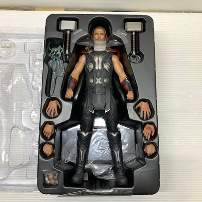 【中古品】 HOTTOYS　ソー 「アベンジャーズ/エイジ・オブ・ウルトロン」 ムービー・マスターピース 055-260212-SH-02-min 万代Net店