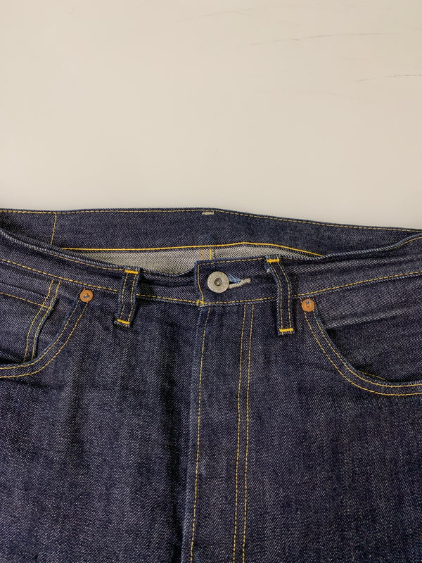 【中古品】【メンズ】 LEVI'S VINTAGE CLOTHING リーバイスビンテージクロージング S501XX 44MODEL 大戦モデル デニムパンツ PC9-44501-0072 156-260710-em-14-min サイズ：W36×L34 カラー：インディゴブルー 万代Net店