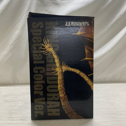 【現状渡し品】 S.H.MonsterArts キングギドラ Special Color Ver. フィギュア バンダイ 魂ウェブ商店 044-260727-em-12-min 万代Net店