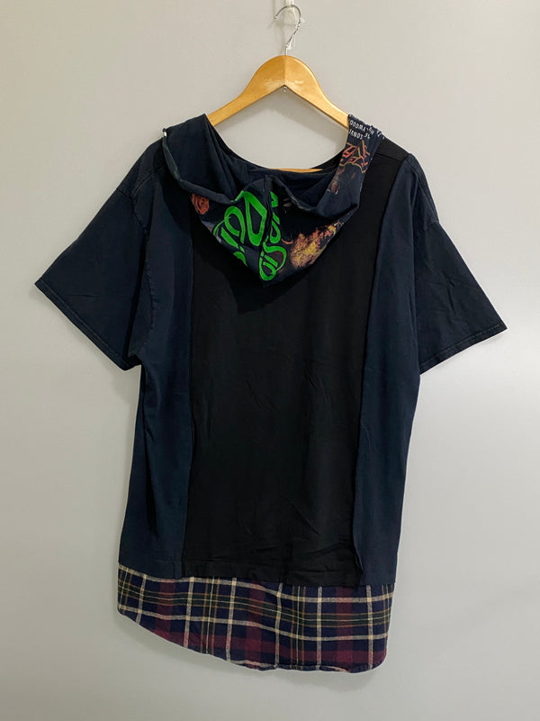 【中古品】【メンズ】 DISCOVERED ディスカバード REMAKE SS HOODED TEE リメイク 半袖 フーディ メンズ トップス ショートスリーブ 140-260710-em-71-min カラー：ブラック 万代Net店