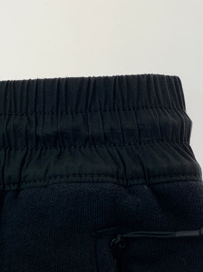 【中古品】【メンズ】 Y-3 ワイスリー CLASSIC DWR TERRY UTILITY SHORTS クラシック DWR テリー ユーティリティ ショーツ HB6315 メンズ 半ズボン ボトムス スウェット 151-260709-hu-16-min サイズ：XS カラー：ブラック 万代Net店
