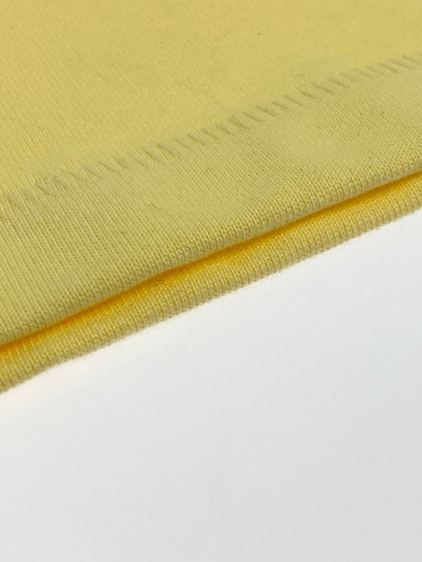 【中古品】【メンズ】 FEAR OF GOD ESSENTIALS フィア オブ ゴッド エッセンシャルズ FOOT BALL TEE フットボール Vネック Tシャツ メンズ トップス 142-260710-em-34-min サイズ：L カラー：イエロー 万代Net店