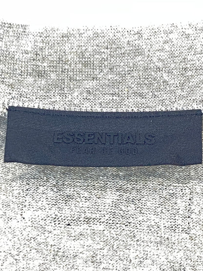 【中古品】【メンズ】 FEAR OF GOD ESSENTIALS フィア オブ ゴッド エッセンシャルズ FOOT BALL TEE フットボール Vネック Tシャツ メンズ トップス 142-260710-em-33-min サイズ：L カラー：グレー 万代Net店