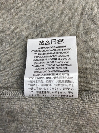 【中古品】【メンズ】 FEAR OF GOD ESSENTIALS フィア オブ ゴッド エッセンシャルズ FOOT BALL TEE フットボール Vネック Tシャツ メンズ トップス 142-260710-em-33-min サイズ：L カラー：グレー 万代Net店