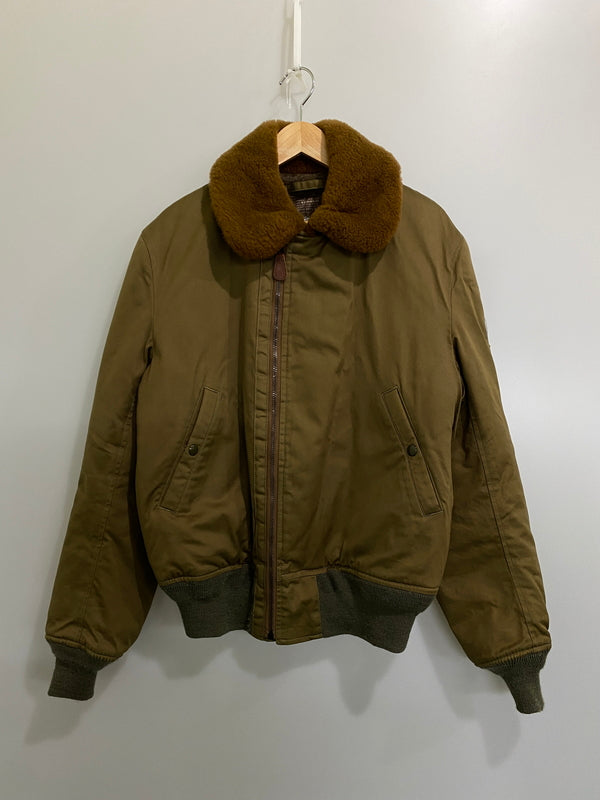 【中古品】【メンズ】 BUZZ RICKSON'S バズリクソンズ B-15 FLIGHT JACKET BR12815 20周年記念モデル フライトジャケット アウター 145-260707-yn-05-min サイズ：40 REGULAR カラー：オリーブグリーン 万代Net店