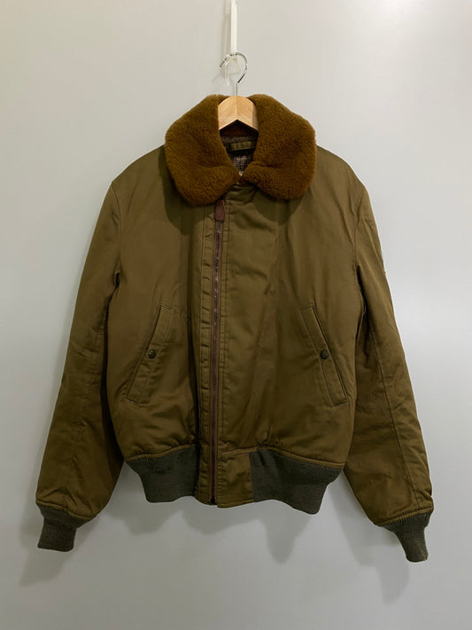 【中古品】【メンズ】 BUZZ RICKSON'S バズリクソンズ B-15 FLIGHT JACKET BR12815 20周年記念モデル フライトジャケット アウター 145-260707-yn-05-min サイズ：40 REGULAR カラー：オリーブグリーン 万代Net店