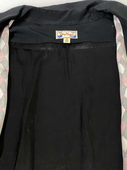 【中古品】【メンズ】 DRY BONES ドライボーンズ ダイヤモンドパターン レーヨンシャツ 50年代風 メンズ トップス ダイヤ柄 長袖 145-260710-em-82-min サイズ：M カラー：ブラック 万代Net店