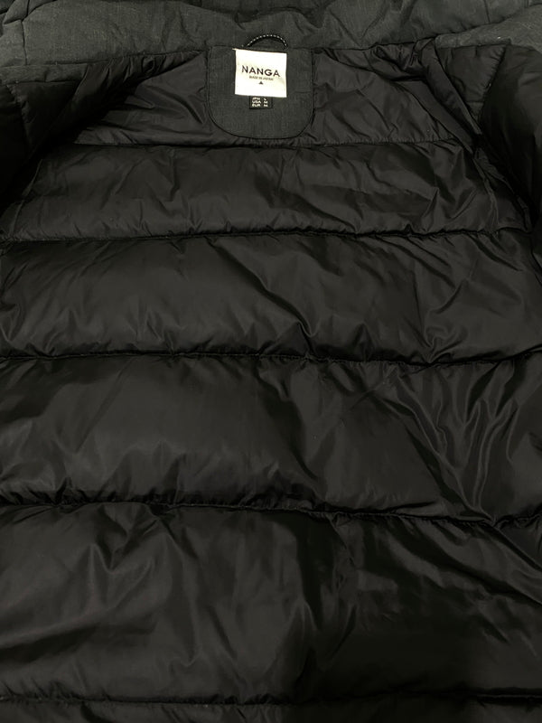 【中古品】【メンズ】 NANGA ナンガ AURORA DOWN JACKET 23B-57 オーロラダウンジャケット アウター 144-260707-yn-02-min サイズ：L カラー：ダークグレー 万代Net店