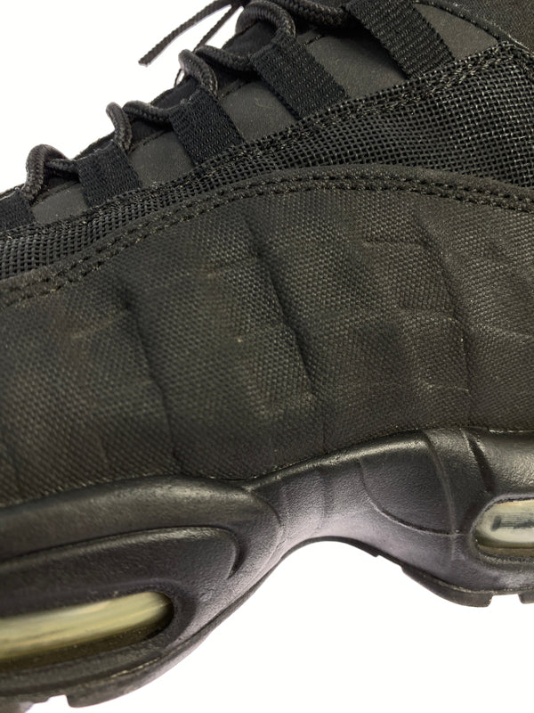 【中古品】【メンズ】 NIKE ナイキ AIR MAX 95 SNEAKERBOOT 806809-002 エア マックス 95 スニーカーブーツ スニーカー 靴 160-260709-yn-32-min サイズ：27.0cm US9 カラー：BLACK/BLACK 万代Net店