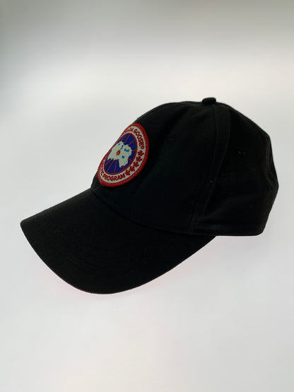 【中古品】【メンズ】 CANADA GOOSE カナダグース LOGO CAP ロゴキャップ メンズ 帽子 185-260709-hu-23-min サイズ：ONESIZE カラー：ブラック/レッド 万代Net店