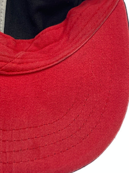 【中古品】【メンズ】 CANADA GOOSE カナダグース LOGO CAP ロゴキャップ メンズ 帽子 185-260709-hu-23-min サイズ：ONESIZE カラー：ブラック/レッド 万代Net店