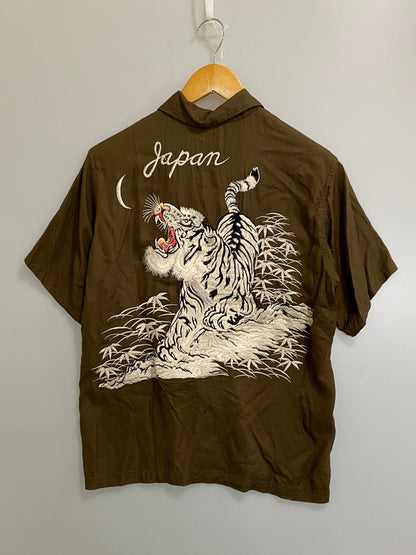 【現状渡し品】【メンズ】 東洋エンタープライズ SUKA SHIRT TT31288 スカシャツ 半袖シャツ 虎 刺繍 メンズ トップス 145-260710-em-74-min サイズ：S カラー：ブラウン 万代Net店