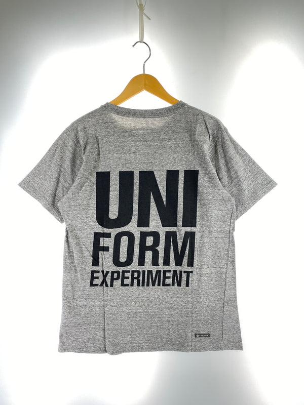 【中古品】【メンズ】 UNIFORM EXPERIMENT ユニフォーム エクスペリメント × ENGLATAILOR イングラテイラー PRINT TEE UE-120132 プリント Tシャツ 142-260710-em-31-min サイズ：2 カラー：グレー 万代Net店