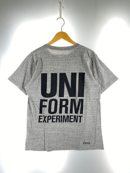 【中古品】【メンズ】 UNIFORM EXPERIMENT ユニフォーム エクスペリメント × ENGLATAILOR イングラテイラー PRINT TEE UE-120132 プリント Tシャツ 142-260710-em-31-min サイズ：2 カラー：グレー 万代Net店
