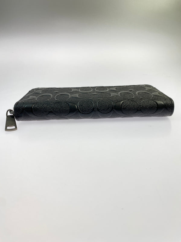 【中古美品】【メンズ/レディース】 COACH コーチ シグネチャー デボスド アコーディオン ラウンドファスナー長財布 F58113 181-260713-KS-07-min カラー：ブラック 万代Net店