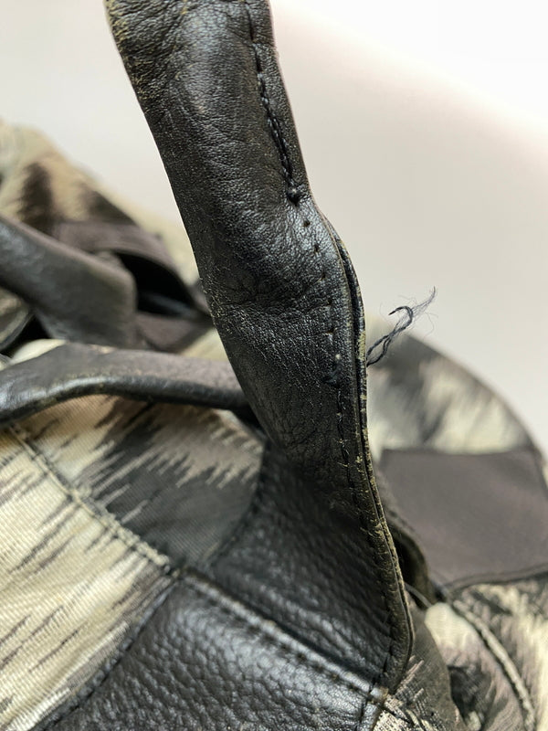 【現状渡し品】【レディース】 VIVIENNE WESTWOOD ヴィヴィアンウエストウッド レオパード ショルダーバッグ カバン 188-260729-AS-37-min カラー：ブラック/グレー 万代Net店