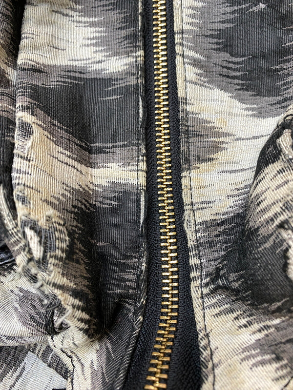 【現状渡し品】【レディース】 VIVIENNE WESTWOOD ヴィヴィアンウエストウッド レオパード ショルダーバッグ カバン 188-260729-AS-37-min カラー：ブラック/グレー 万代Net店