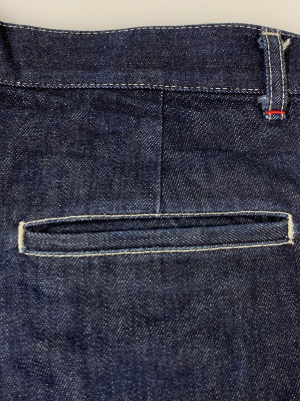 【中古品】【メンズ】 GRAPHPAPER グラフペーパー 22SS SELVAGE DENIM TWO TUCK PANTS GU221-40030B セルビッジデニム ツータックパンツ メンズ ボトムス 151-260717-em-18-min カラー：インディゴブルー 万代Net店