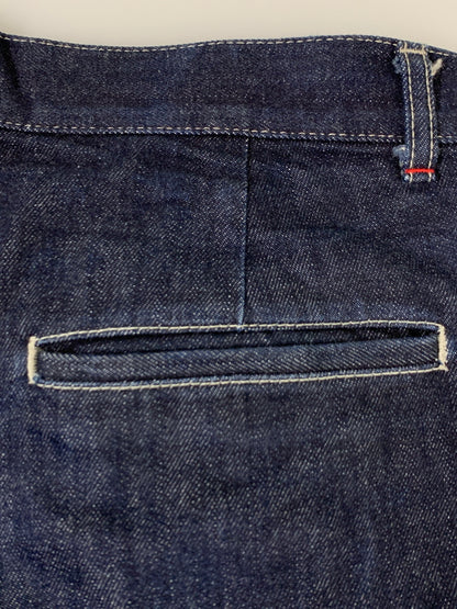 【中古品】【メンズ】 GRAPHPAPER グラフペーパー 22SS SELVAGE DENIM TWO TUCK PANTS GU221-40030B セルビッジデニム ツータックパンツ メンズ ボトムス 151-260717-em-18-min カラー：インディゴブルー 万代Net店