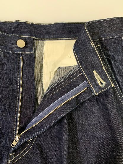 【中古品】【メンズ】 GRAPHPAPER グラフペーパー 22SS SELVAGE DENIM TWO TUCK PANTS GU221-40030B セルビッジデニム ツータックパンツ メンズ ボトムス 151-260717-em-18-min カラー：インディゴブルー 万代Net店