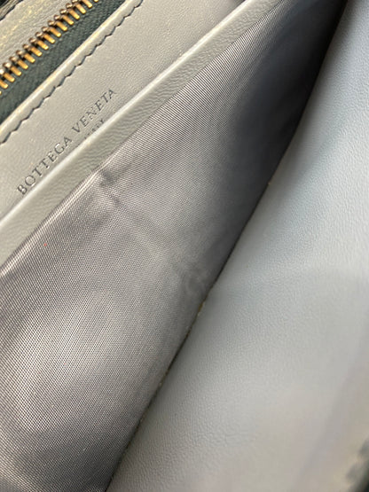 【中古品】【メンズ】 BOTTEGA VENETA ボッテガヴェネタ イントレチャートラウンドジップロングウォレット 長財布 181-260719-AS-31-min カラー：グリーン 万代Net店