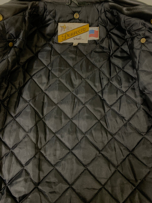 【中古品】【メンズ】 SCHOTT ショット DOUBLE RIDERS JACKET ダブルライダースジャケット 145-260714-ta-20-min サイズ：40 カラー：ブラック 万代Net店