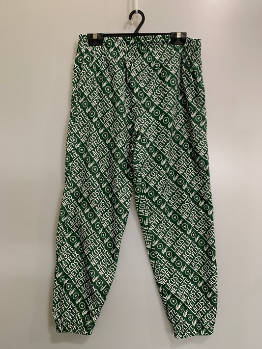 【中古品】【メンズ】 LACOSTE ラコステ ×NETFLIX ネットフリックス XH9342 NYLON EASY PANTS ナイロンイージーパンツ ボトムス 158-260718-AS-7-min サイズ：L カラー：グリーン/ホワイト 万代Net店