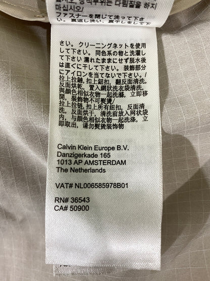 【中古品】【メンズ】 CALVIN KLEIN カルバンクライン CAMO ANORAK JACKET K109421 カモ アノラック ジャケット メンズ ライトアウター ハーフジップ 141-260720-em-15-min サイズ：M カラー：ベージュ系 万代Net店
