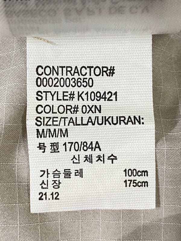 【中古品】【メンズ】 CALVIN KLEIN カルバンクライン CAMO ANORAK JACKET K109421 カモ アノラック ジャケット メンズ ライトアウター ハーフジップ 141-260720-em-15-min サイズ：M カラー：ベージュ系 万代Net店