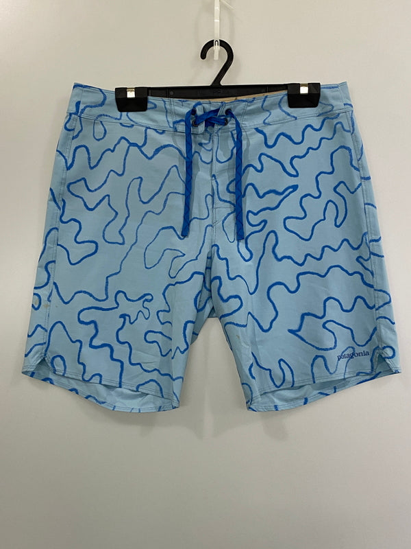【中古品】【メンズ】 PATAGONIA パタゴニア STRETCH HYDROPEAK GERRY LOPEZ BOARDSHORTS 51884 ストレッチ ハイドロピーク ジェリーロペス ボードショーツ ショートパンツ 155-260720-em-79-min サイズ：34 カラー：ライトブルー 万代Net店