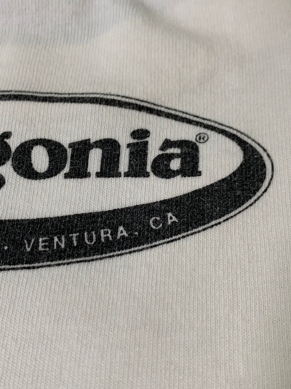 【中古品】【メンズ】 PATAGONIA パタゴニア BENEFICIAL OVAL LOGO TEE 90'S ベネフィシャル オーバルロゴ 半袖Tシャツ 90年代 メンズ トップス ヴィンテージ 144-260720-em-91-min サイズ：M カラー：ホワイト 万代Net店