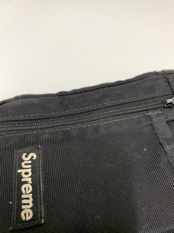 【中古品】【メンズ】 SUPREME シュプリーム 19AW CORDURA SMALL ZIP POUCH コーデュラ スモール ジップ ポーチ 小物入れ 定期入れ ミニ 208-260723-em-51-min カラー：ブラック 万代Net店