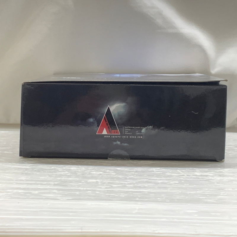 【現状渡し品】 PLAY ARTS改 クラウド・ストライフ ファイナルファンタジーVII アドベントチルドレン フィギュア スクエアエニックス 052-260730-em-07-min 万代Net店