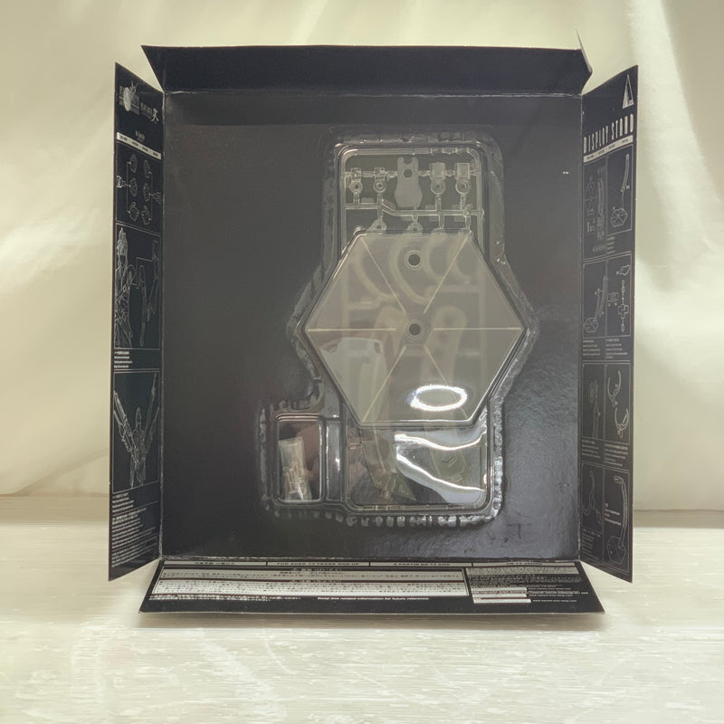 【現状渡し品】 PLAY ARTS改 クラウド・ストライフ ファイナルファンタジーVII アドベントチルドレン フィギュア スクエアエニックス 052-260730-em-07-min 万代Net店