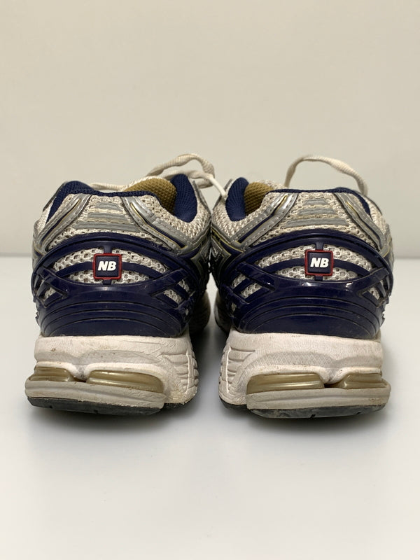 【中古品】【メンズ】 NEW BALANCE ニューバランス ローカットスニーカー M1906RG メンズ シューズ 靴 162-260723-em-05-min サイズ：27.0cm カラー：シルバー/ホワイト 万代Net店