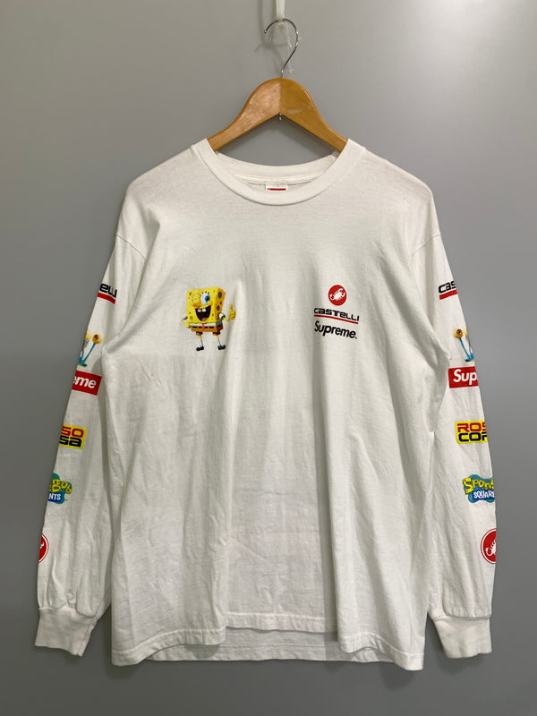 【中古品】【メンズ】 SUPREME シュプリーム × SPONGEBOB スポンジボブ CASTELLI RACING LS TEE 25S カステリ レーシング ロングスリーブ 長袖 Tシャツ メンズ トップス スクエアパンツ ロンT 149-260720-em-48-min サイズ：M カラー：ホワイト 万代Net店